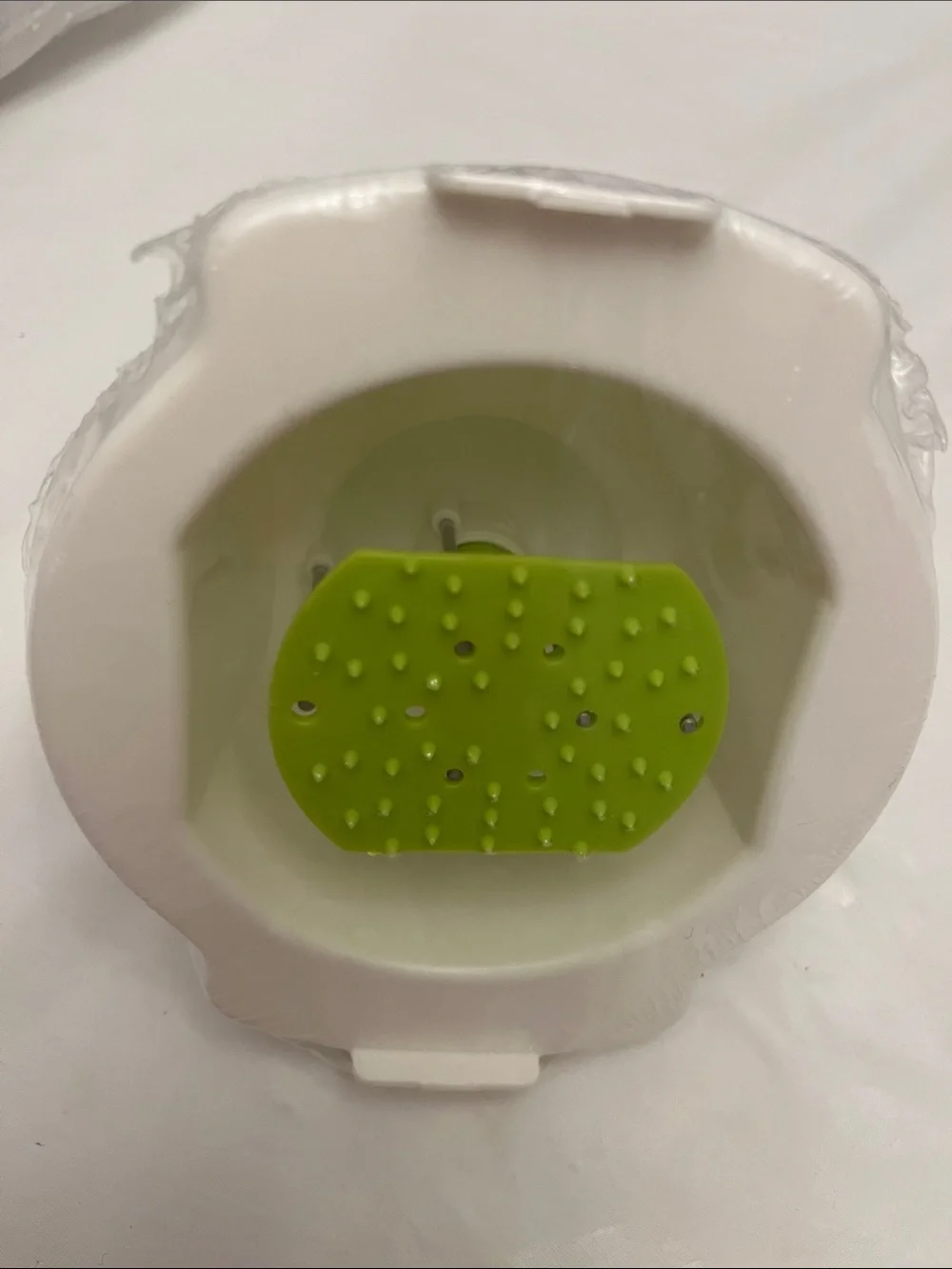 White and Lime Green Kitchen Vegetable Slicer